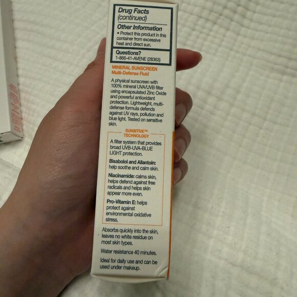 BNIB Avene Mineral SPF 50 Multi-Defense Fluid - Picture 3 of 5